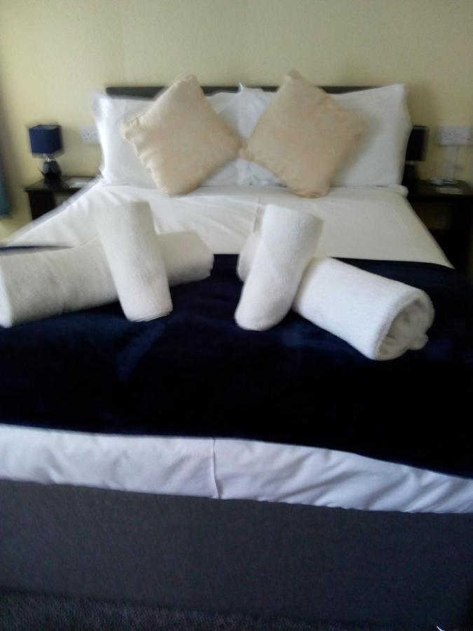 The Kings Arms Inn Stratton  Kültér fotó